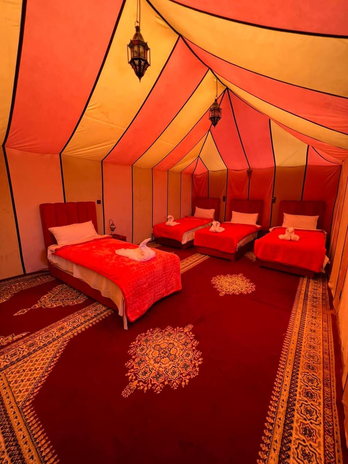 Nomad Luxury Camp Hotel Merzouga Bilik gambar