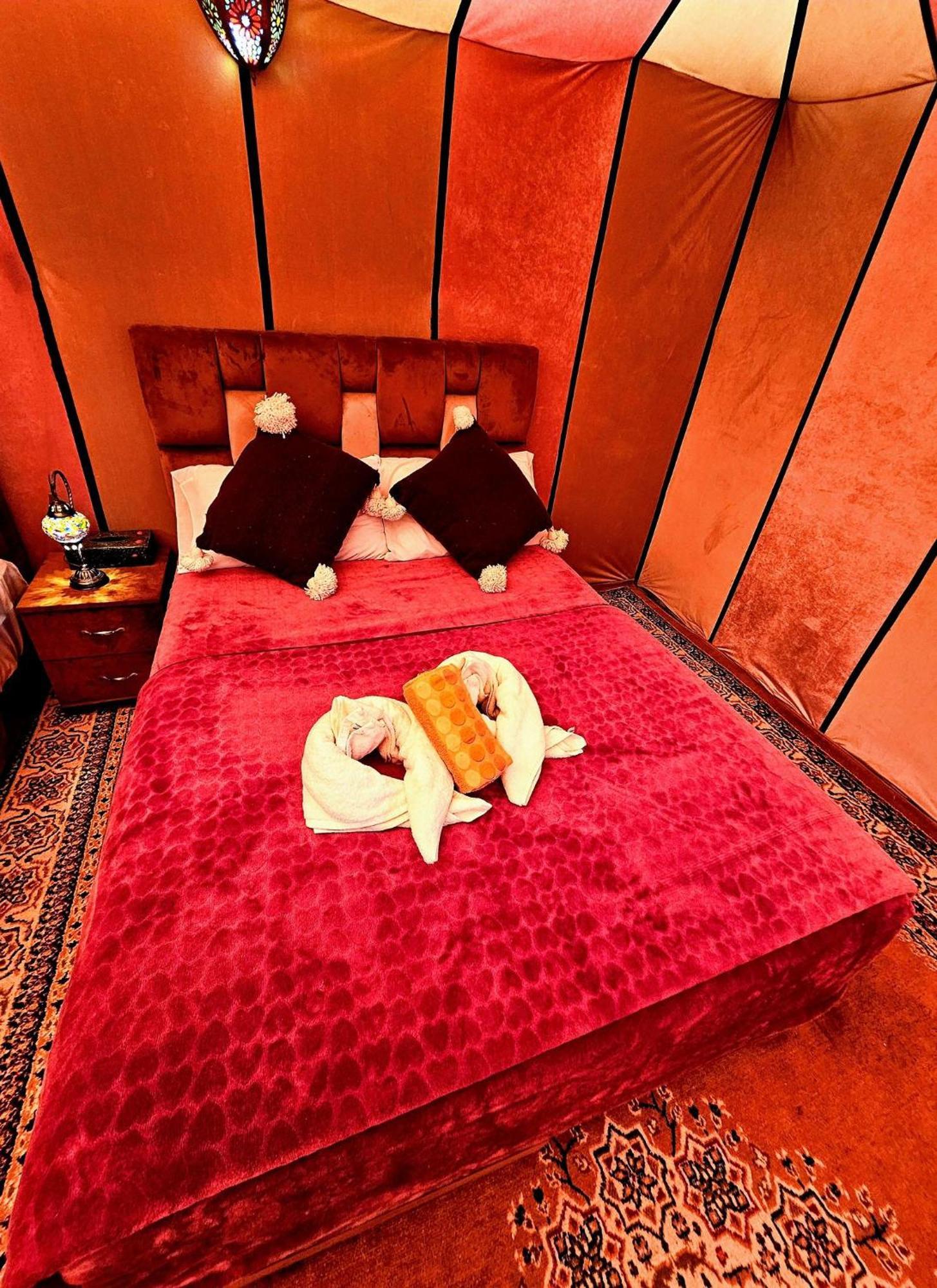 Nomad Luxury Camp Hotel Merzouga Bilik gambar